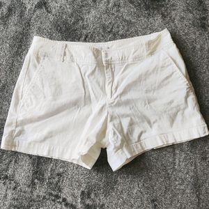 New York and company White shorts